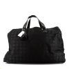Bolsa de viaje Chanel en lona acolchada negra - 360 thumbnail