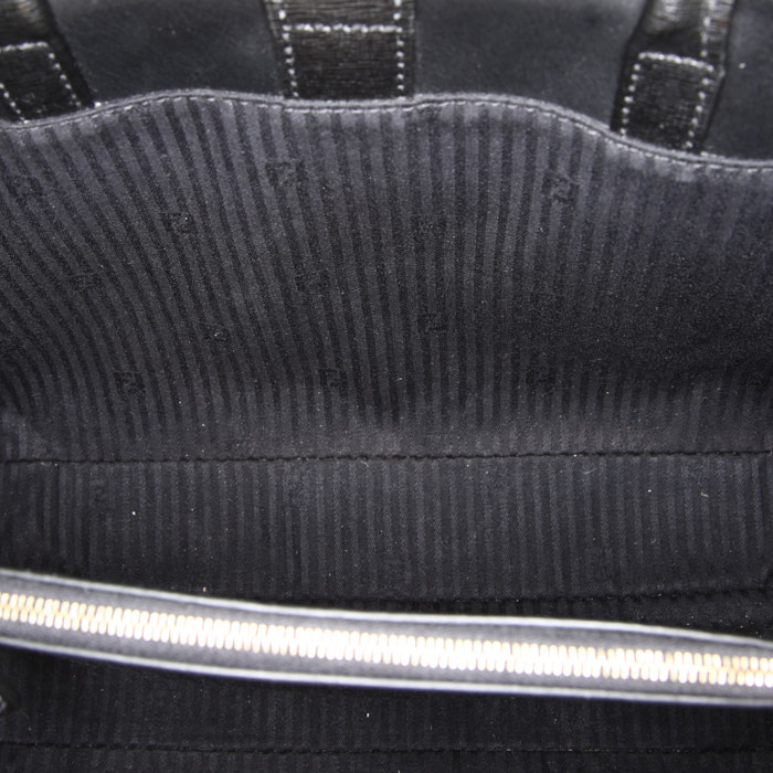 Fendi 2 Jours handbag in black leather - Detail D2