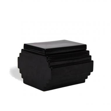 Ettore Sottsass, rare boîte "Y27" de la série Yantra pour Design Centre, en céramique émaillée noir, signée, 1969/1979