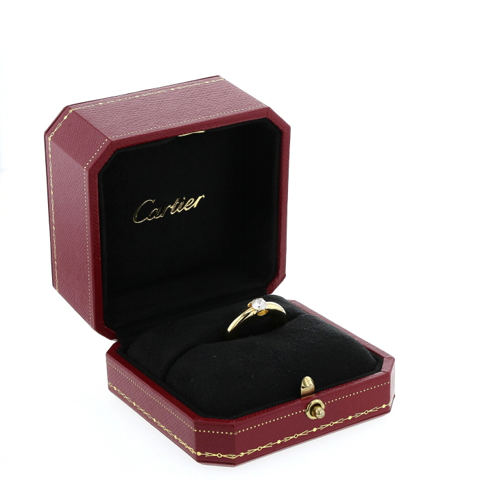 Cartier C de Cartier solitaire ring in yellow gold and diamond - Detail D2