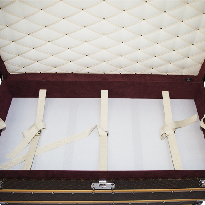 Baul de correo Louis Vuitton Malle Courrier 110 en lona Monogram marrón y fibra vulcanizada negra - Detail D2