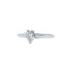 Bague solitaire Tiffany & Co Setting en platine et diamant de taille poire (0.47 ct) - 00pp thumbnail