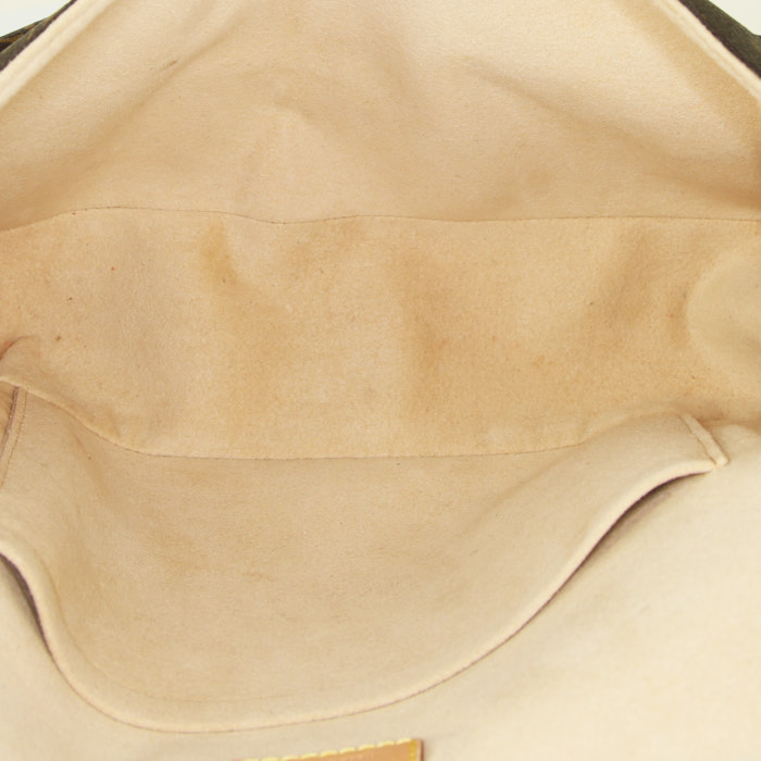 Bolso para llevar al hombro Louis Vuitton Hudson en lona Monogram marrón y cuero natural - Detail D2