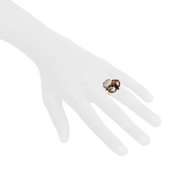 Pomellato Bahia large model ring in pink gold,  smoked quartz and ruby - Detail D1