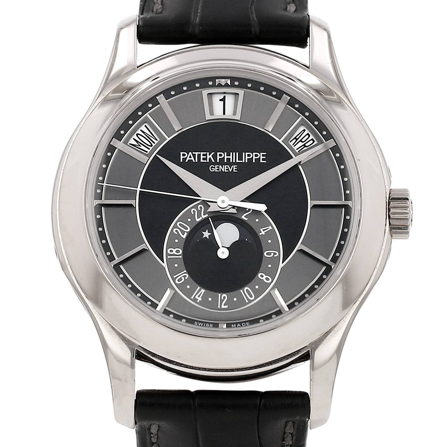 Montre Patek Philippe Annual Calendar en or blanc Ref: Patek Philippe Montre Patek Philippe Annual Calendar en or blanc Ref: Patek Philippe