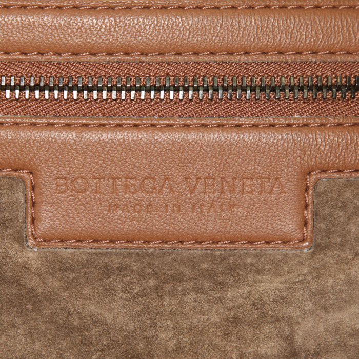 Bottega Veneta  Convertible handbag  in gold intrecciato leather - Detail D3