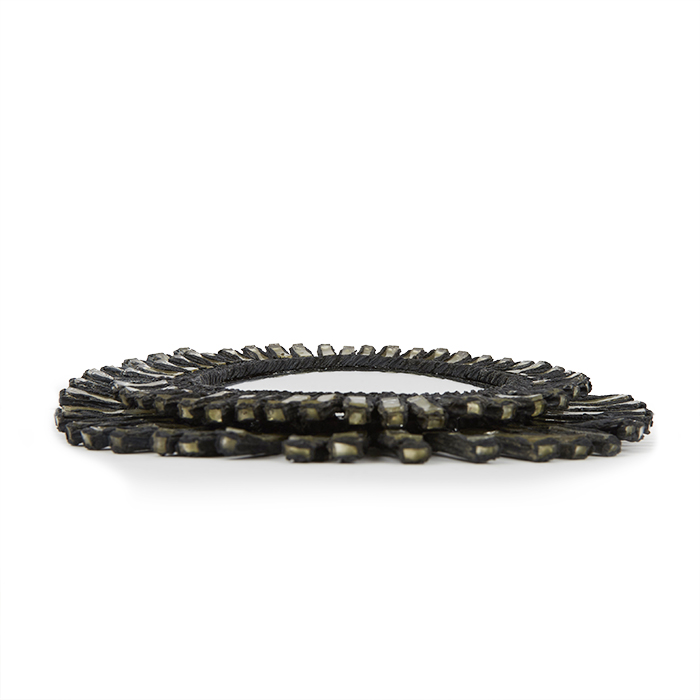 Line Vautrin, miroir sorcière "Romain", en talosel et miroirs, signé, avec son certificat d'authenticité, de la fin des années 1960 - Detail D4