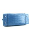 Borsa Loewe Amazona in coccodrillo blu - Detail D4 thumbnail