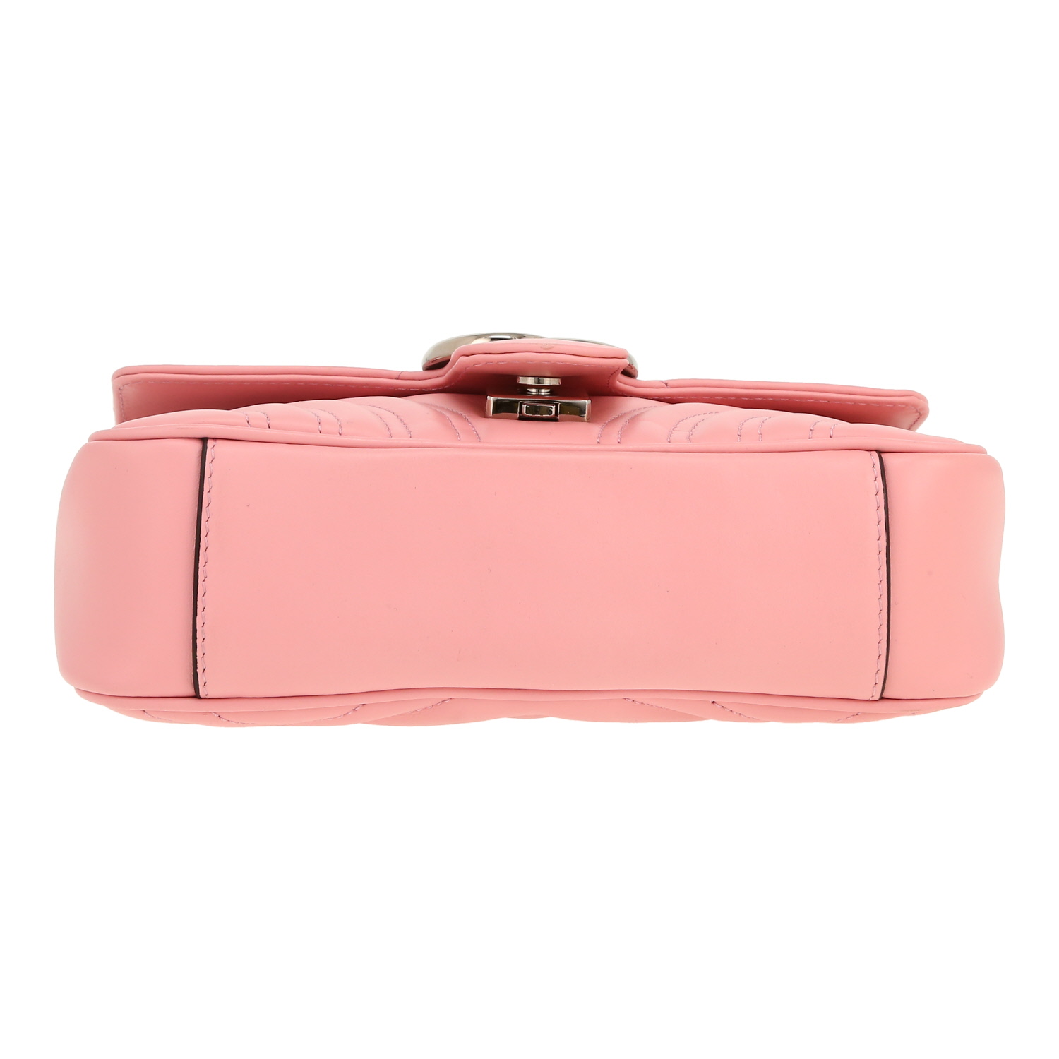 Sac bandoulière Gucci  GG Marmont petit modèle  en cuir matelassé rose - Detail D1