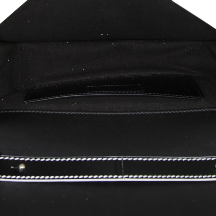 Borsa a tracolla Givenchy Infinity in pelle liscia nera e bianca decorata con catene - Detail D2