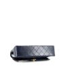 Chanel Vintage handbag in navy blue quilted leather - Detail D5 thumbnail