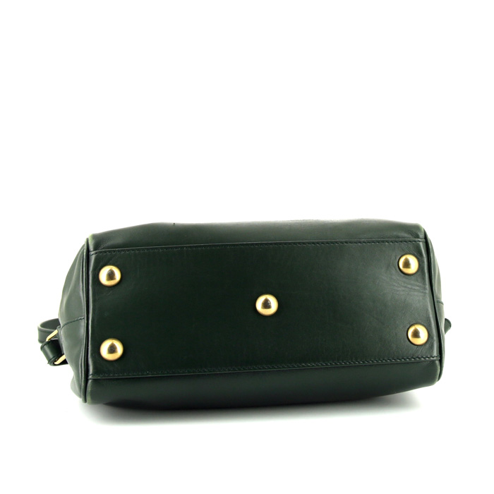Bolso bandolera Saint Laurent Baby Duffle en cuero verde oscuro - Detail D5