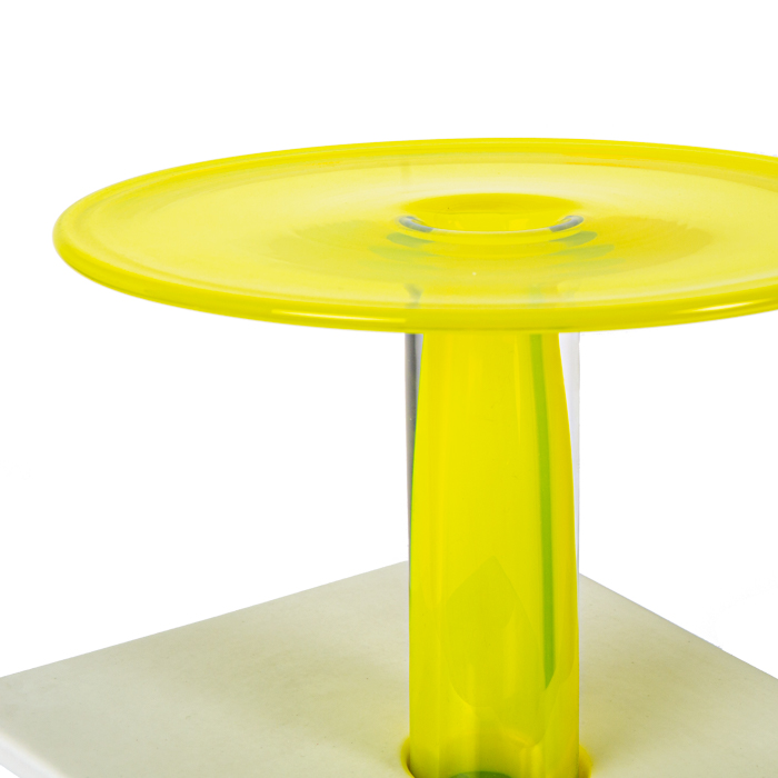 Ettore Sottsass, "Upupa" totem vase, in ceramic and blown glass, limited edition by Short Stories, signed and numbered, of 2003 - Detail D2