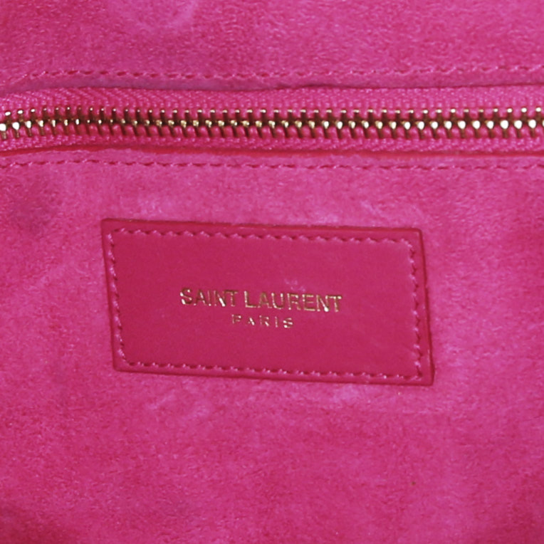 Bolso bandolera Saint Laurent en cuero rosa - Detail D3