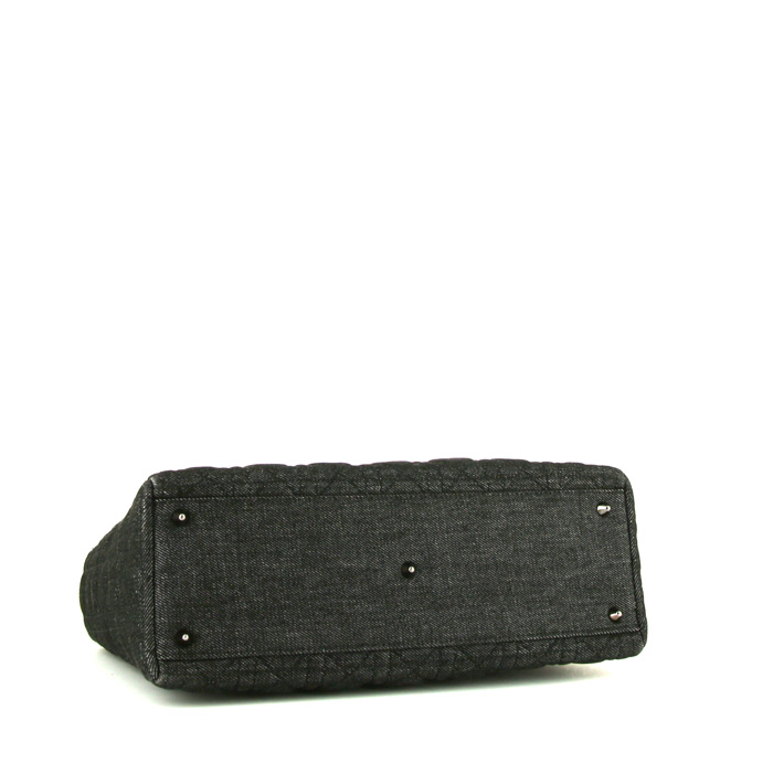 Dior Lady Dior large model handbag in black canvas cannage - Detail D5