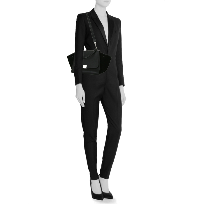 Celine Trapeze handbag in black leather and black suede - Detail D2