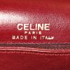 Bolso para llevar al hombro Celine Vintage en cuero color burdeos - Detail D4 thumbnail