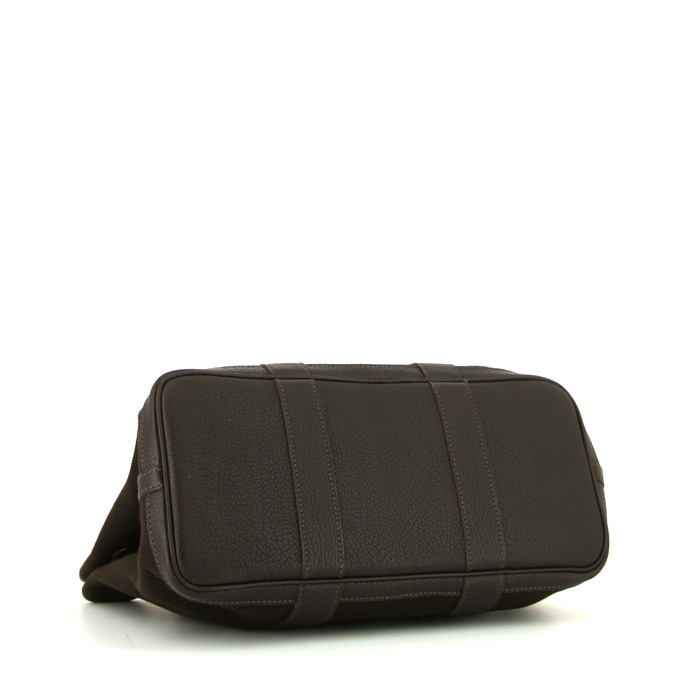 Hermès handbag in brown leather and brown canvas - Detail D4