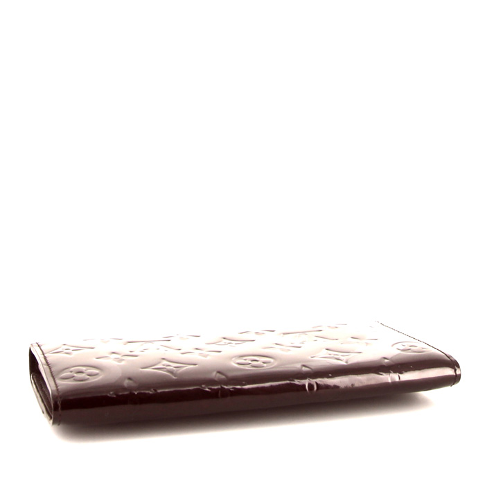 Portefeuille Louis Vuitton en cuir verni monogram bordeaux - Detail D4