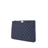 Chanel pouch in blue quilted grained leather - 00pp thumbnail
