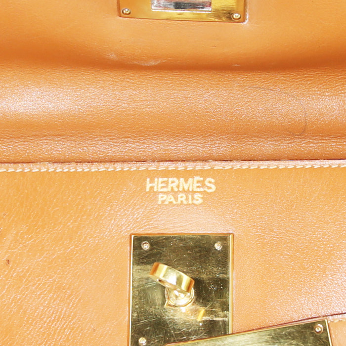 Hermes Kelly 32 cm handbag in gold box leather - Detail D3