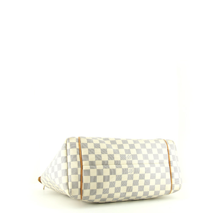 Bolso de mano Louis Vuitton Totally en lona a cuadros azul celeste y cuero natural - Detail D4