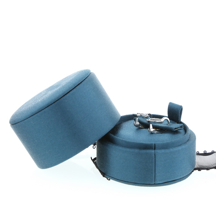 Orecchini Pomellato Colpo Di Fulmine in oro bianco,  topazio blu e diamanti - Detail D2