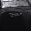 Chanel Grand Shopping shopping bag in grey glittering leather - Detail D3 thumbnail