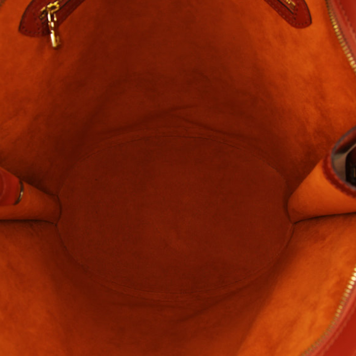 Sac à main Louis Vuitton Saint Jacques en cuir épi cognac - Detail D2