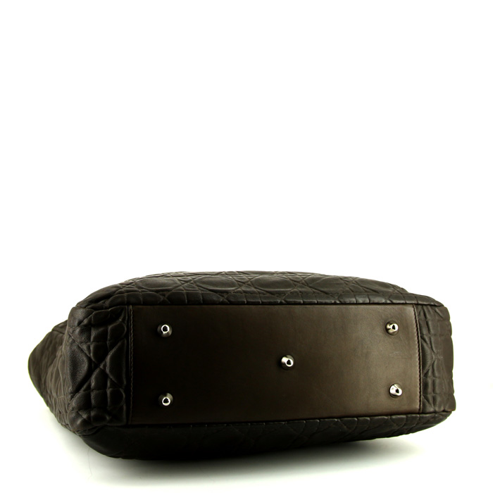 Bolso Cabás Dior Dior Soft en cuero cannage marrón - Detail D4