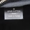 Bolsa de viaje Louis Vuitton Kendall en cuero taiga negro - Detail D4 thumbnail