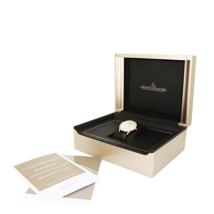 Jaeger Lecoultre Master Ultra Thin watch in yellow gold Ref:  171.2.90S - Detail D2