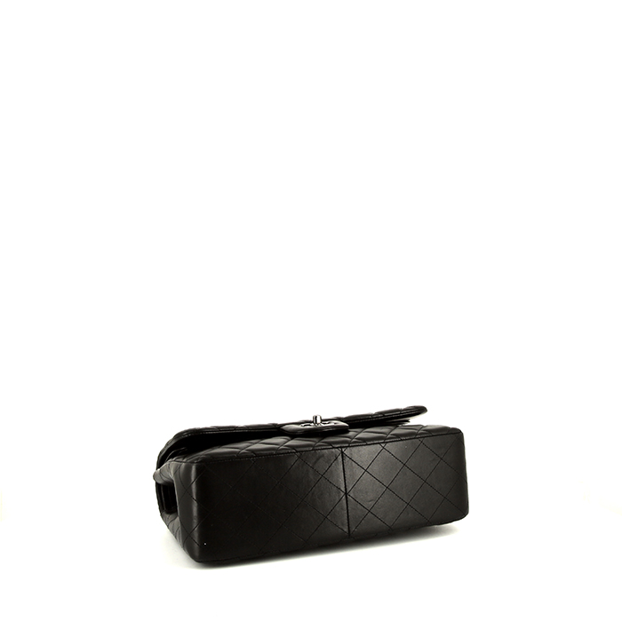 Chanel  Timeless Jumbo handbag  in black quilted leather - Detail D5