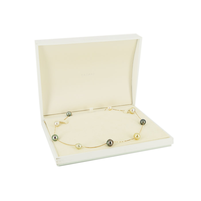 Tasaki necklace in yellow gold and pearls - Detail D2