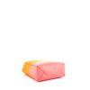Celine Cabas shopping bag in orange and pink grained leather - Detail D5 thumbnail
