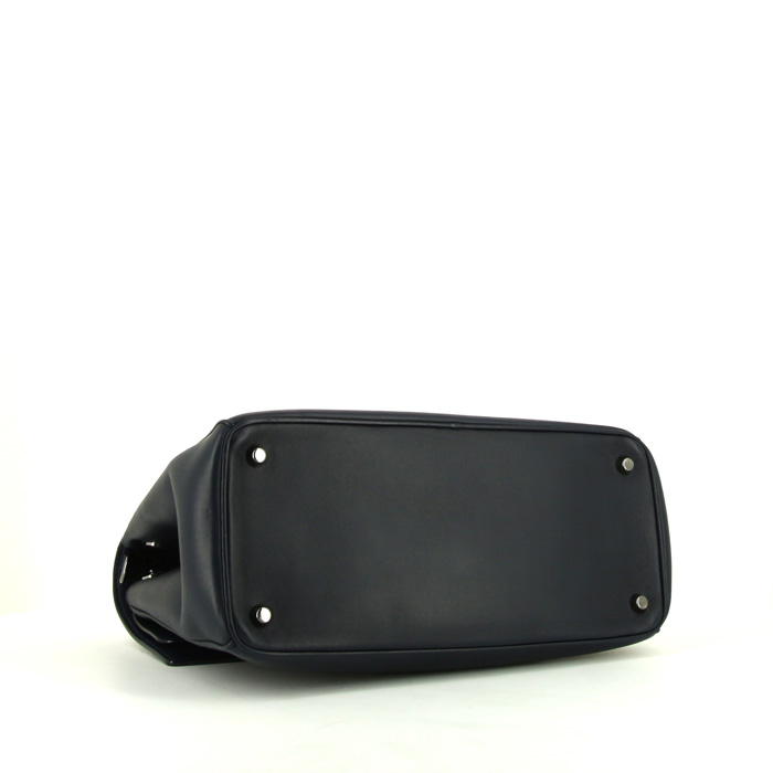 Bolso de mano Dior Be Dior modelo grande en cuero azul marino y cuero irisado azul - Detail D5