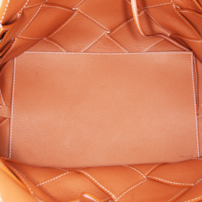 Loewe Woven shopping bag in brown grained leather - Detail D3