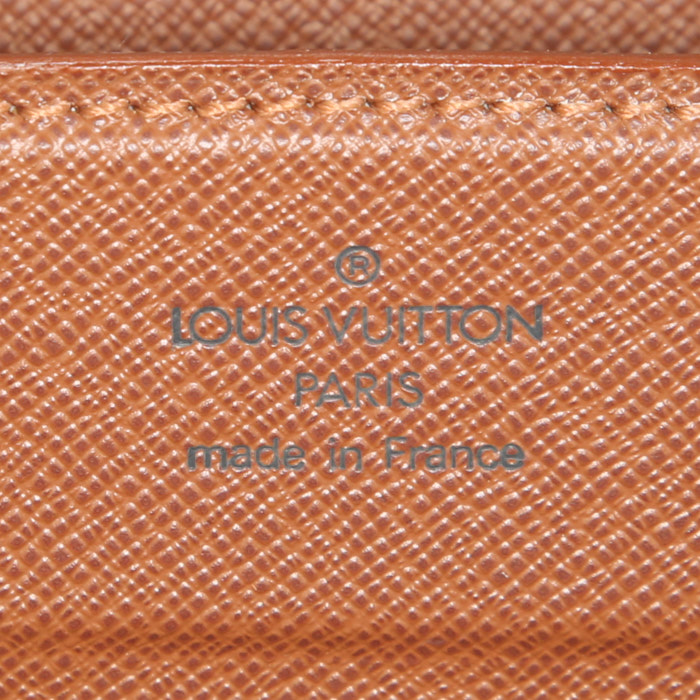 Louis Vuitton President briefcase in brown monogram canvas and natural leather - Detail D3
