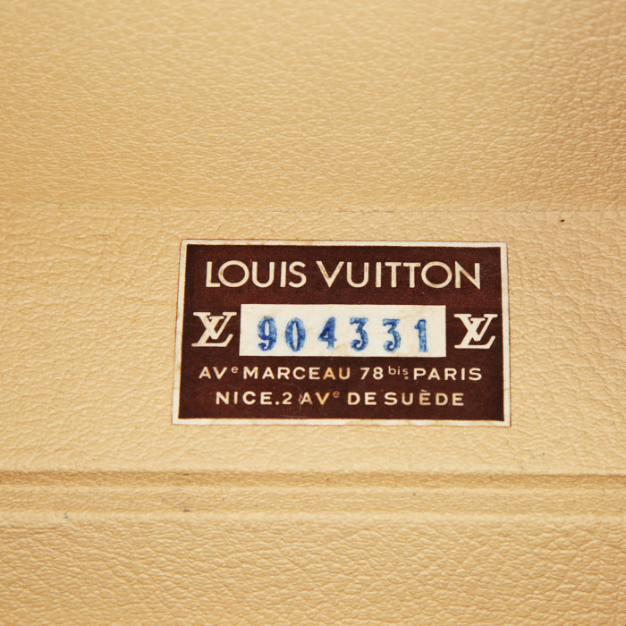 Louis Vuitton Boîte à flacons vanity case in brown monogram canvas and brown lozine (vulcanised fibre) - Detail D3