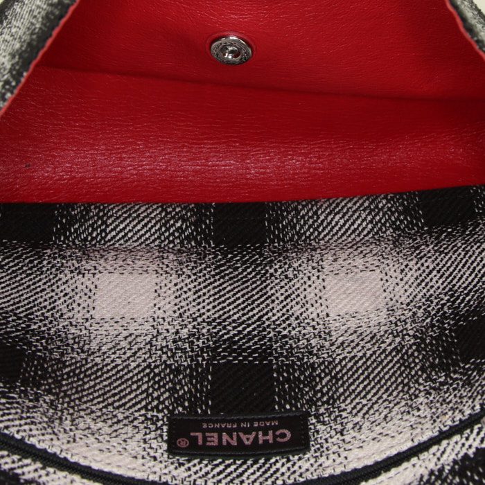 Sac à main Chanel Timeless en tweed et cuir rouge - Detail D3