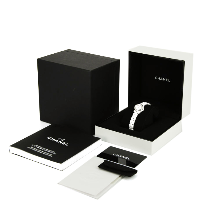 Reloj Chanel J12 Joaillerie  modelo pequeño de cerámica blanche y acero Circa  2021 - Detail D2