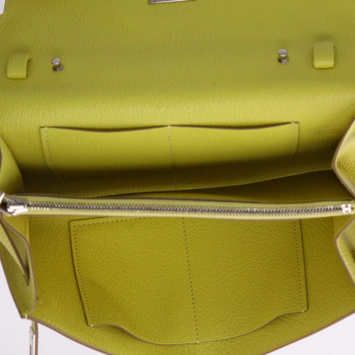 Sac/pochette Hermès Kelly To Go en cuir Mysore jaune - Detail D3