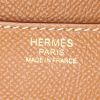 Bolso de mano Hermes Constance en cuero epsom color oro - Detail D4 thumbnail