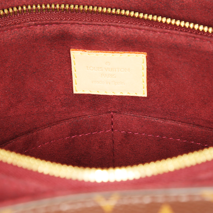 Sac à main Louis Vuitton  Soufflot MM en toile monogram marron et cuir naturel - Detail D4