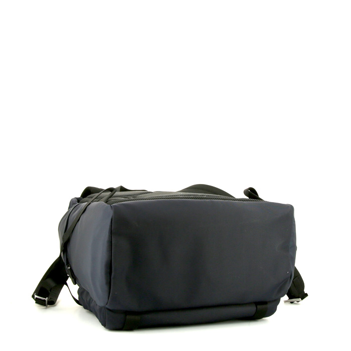 Prada Nylon Backpack backpack in navy blue and black canvas and leather - Detail D4