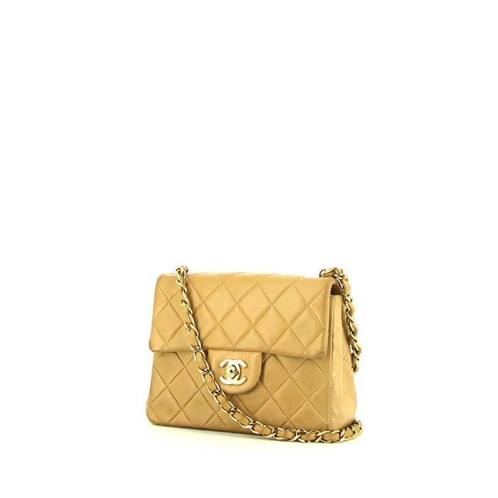 Chanel Mini Timeless shoulder bag in beige quilted leather - 00pp