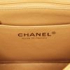 Sac bandoulière Chanel Mini Timeless en cuir matelassé beige - Detail D3 thumbnail