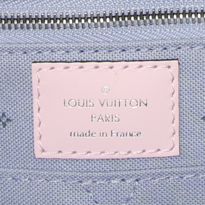 Shopping bag Louis Vuitton Onthego Escale Monaco modello grande in tela monogram rosa blu e gialla e pelle rosa - Detail D4