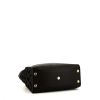 Bolso de mano Louis Vuitton en cuero negro - Detail D5 thumbnail