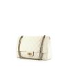 Chanel  Chanel 2.55 shoulder bag  in cream color quilted leather - 00pp thumbnail